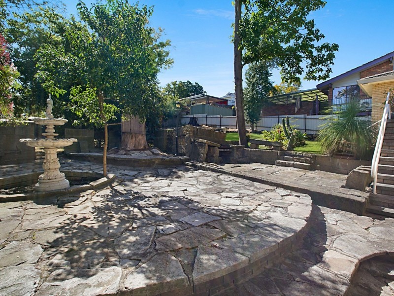 12 Cooper Street, Cessnock NSW 2325