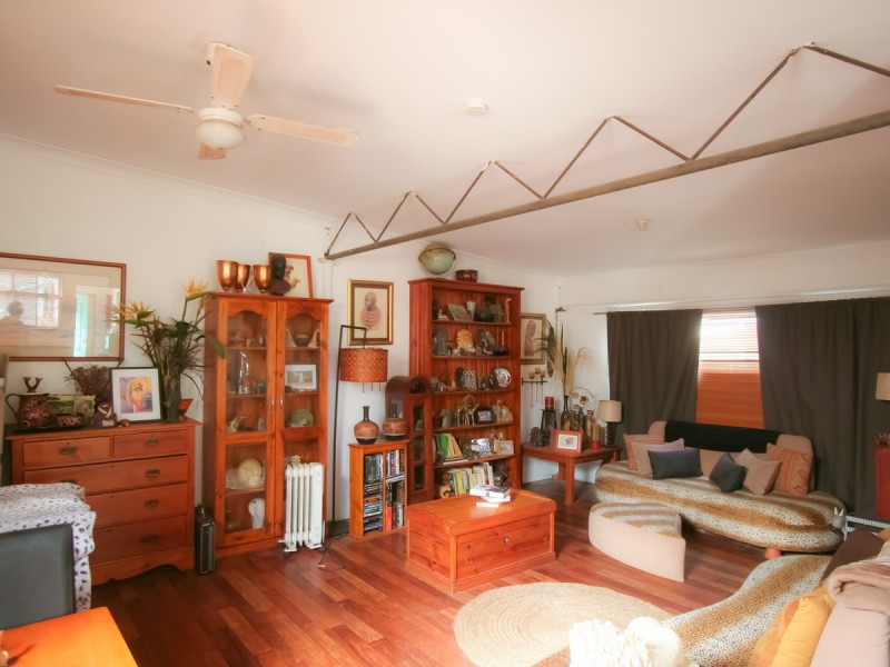 18 Bruce Street, Abernethy NSW 2325