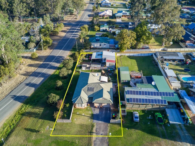 18 Bruce Street, Abernethy NSW 2325