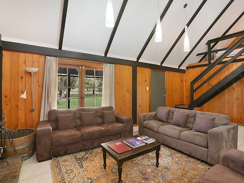 223 Deasys Road, Pokolbin NSW 2320