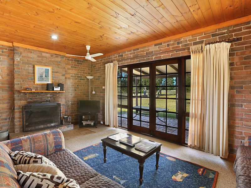 223 Deasys Road, Pokolbin NSW 2320