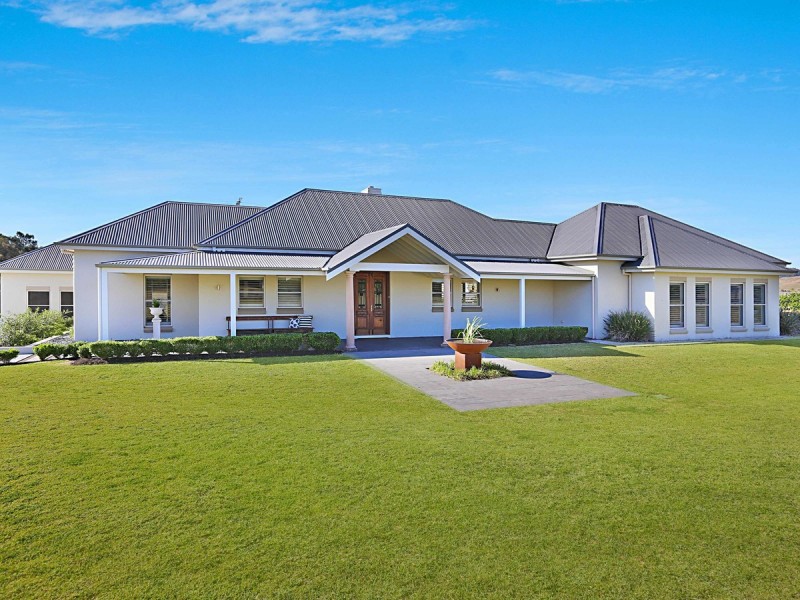 31 Sandstone Drive, Windella NSW 2320