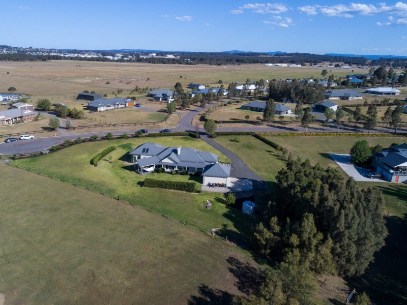 31 Sandstone Drive, Windella NSW 2320