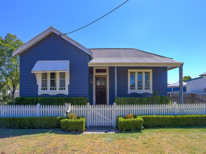 25 Quarrybylong Street, Cessnock NSW 2325