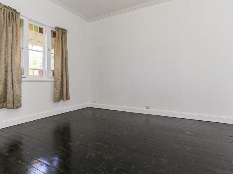 25 Quarrybylong Street, Cessnock NSW 2325