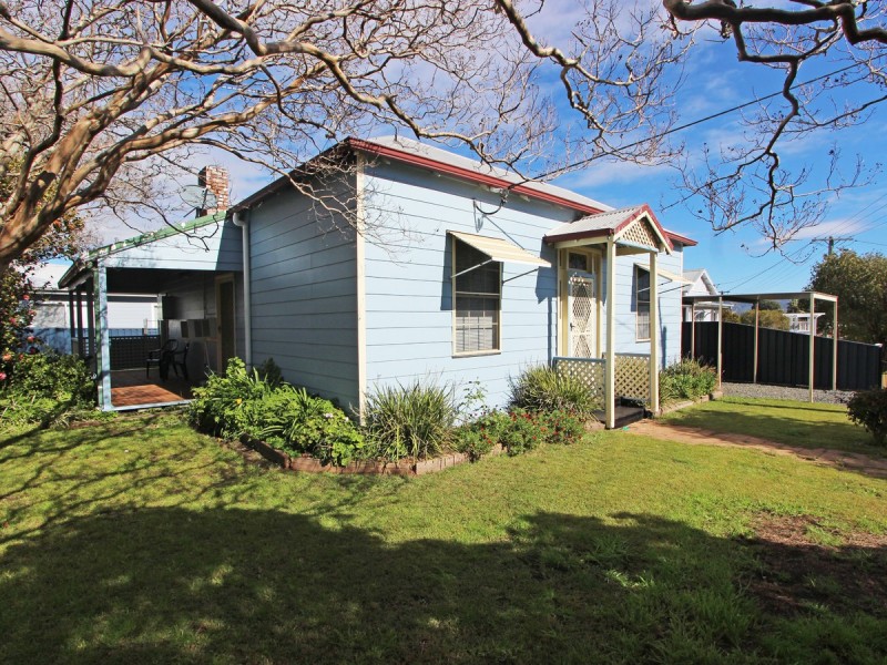 21 Halcyon Street, Cessnock NSW 2325
