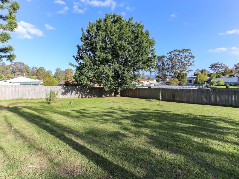 3 Davis Street, Millfield NSW 2325