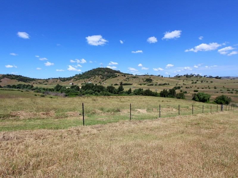 712 Luskintyre Road, Luskintyre NSW 2321