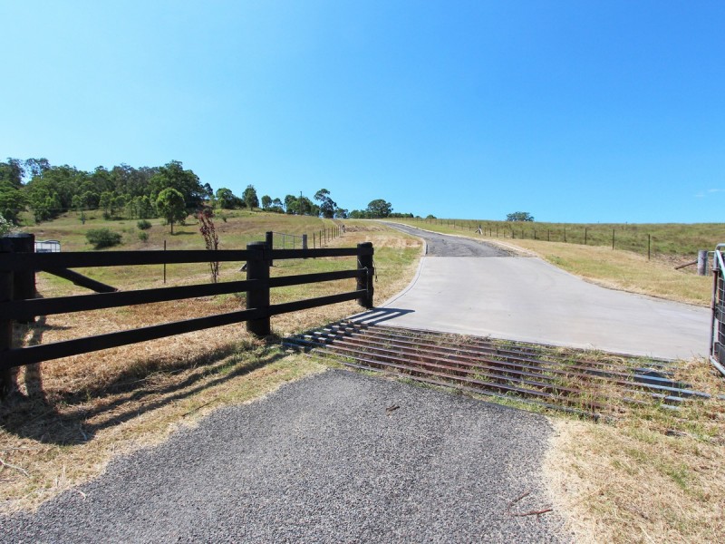 712 Luskintyre Road, Luskintyre NSW 2321