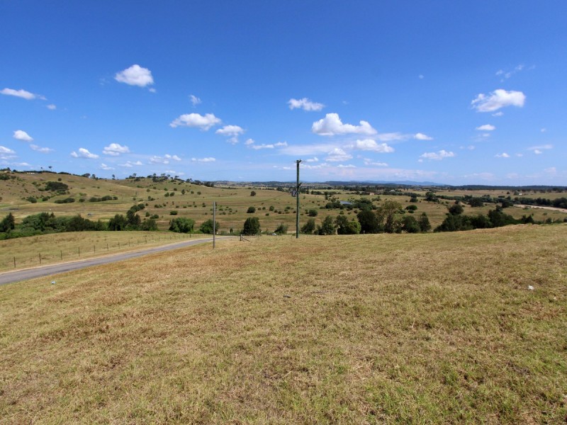 712 Luskintyre Road, Luskintyre NSW 2321