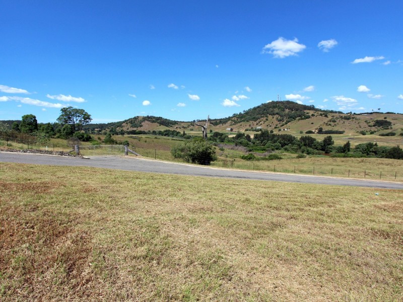 712 Luskintyre Road, Luskintyre NSW 2321