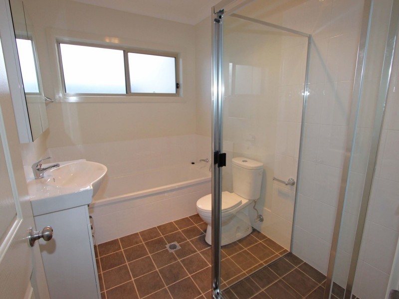 2/19B Sergeant Street, Cessnock NSW 2325