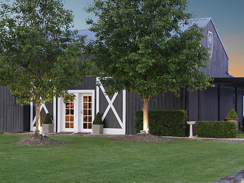 386 Wilderness Road, Lovedale NSW 2325