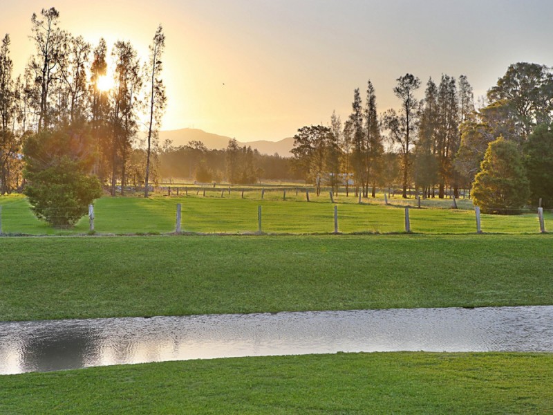 386 Wilderness Road, Lovedale NSW 2325