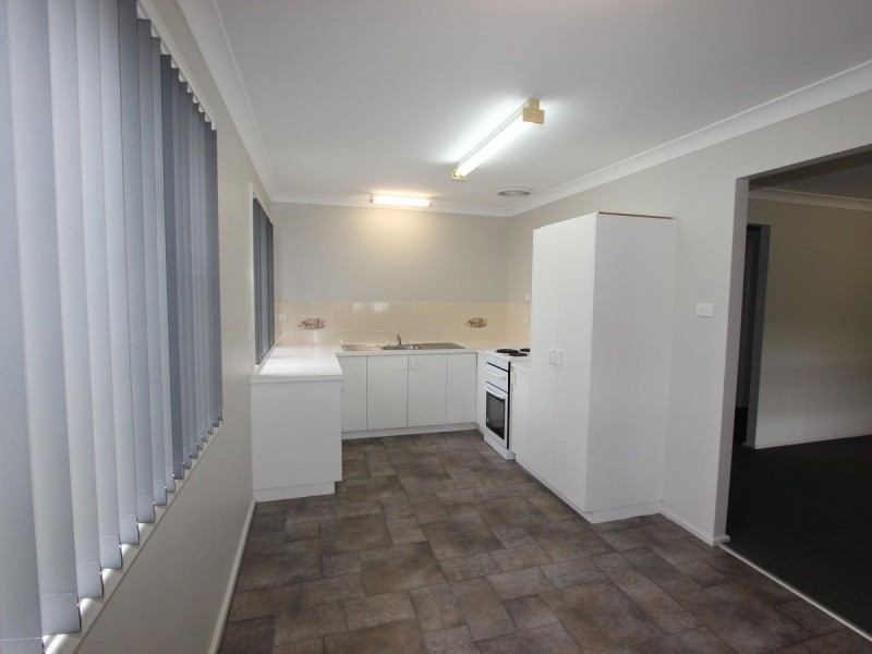 56 Charles Street, Abermain NSW 2326