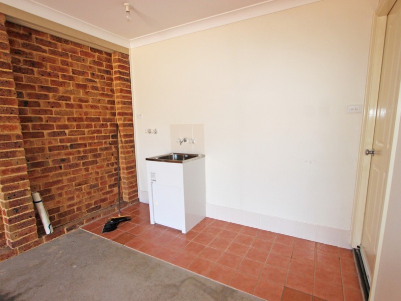 2/28 William Street, Cessnock NSW 2325