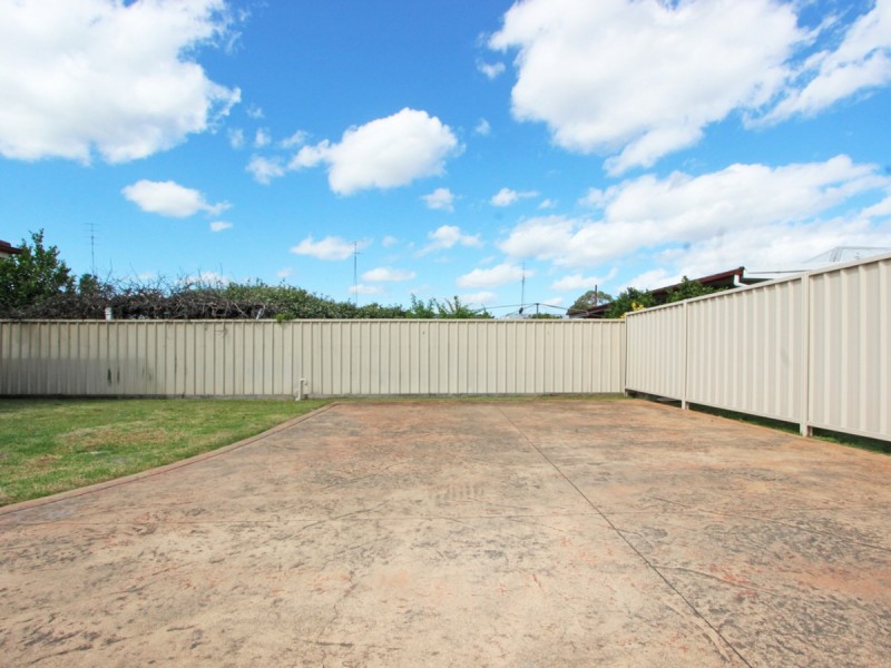 2/28 William Street, Cessnock NSW 2325