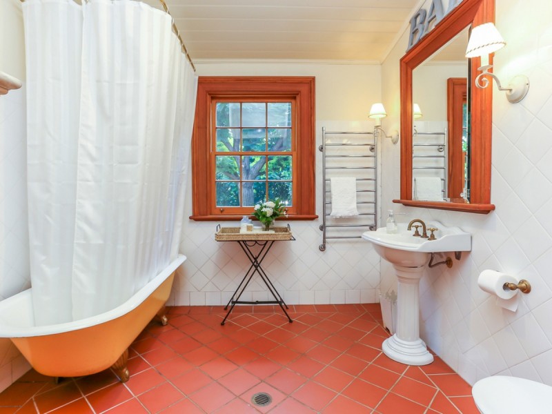 712 Wollombi Road, Broke NSW 2330