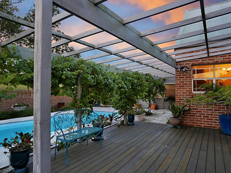 74 Wilderness Road, Lovedale NSW 2325