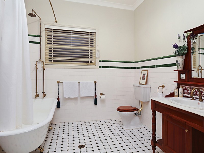 74 Wilderness Road, Lovedale NSW 2325