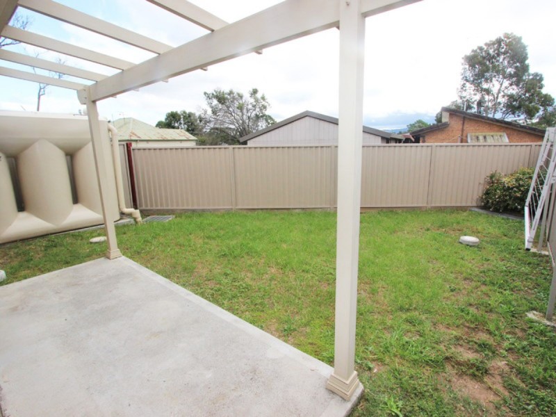 2/1 George Street, Cessnock NSW 2325