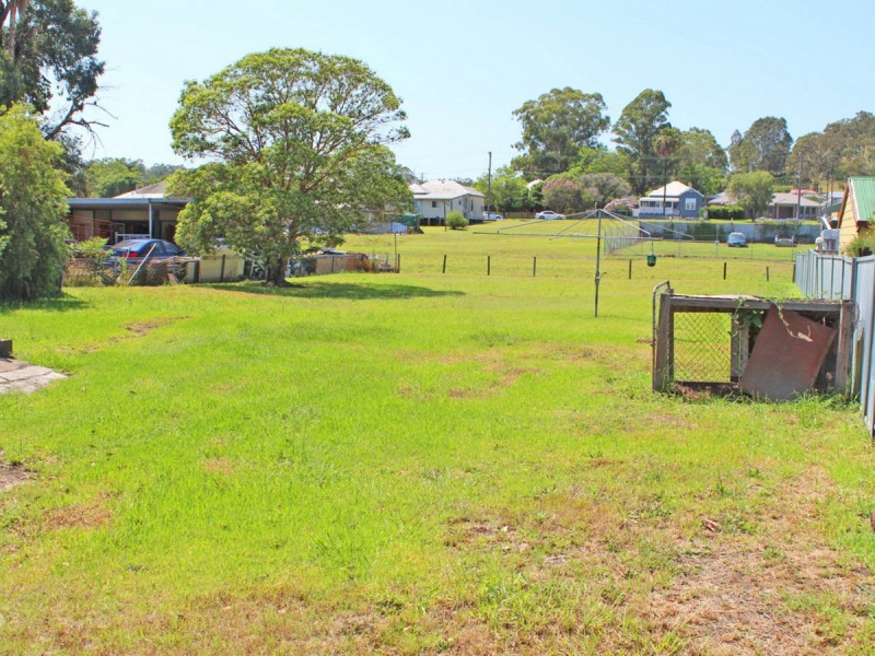 13 Ferguson Street, Cessnock NSW 2325