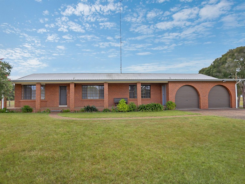 4 Buttaba Avenue, Cessnock NSW 2325