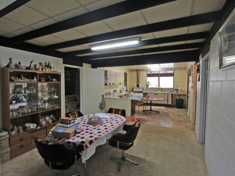 2013 Wollombi Road, Sweetmans Creek NSW 2325