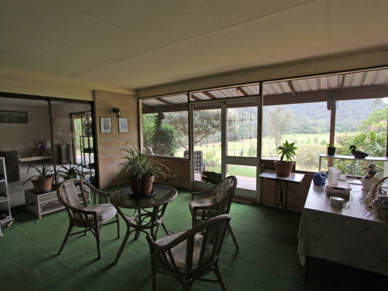 2013 Wollombi Road, Sweetmans Creek NSW 2325