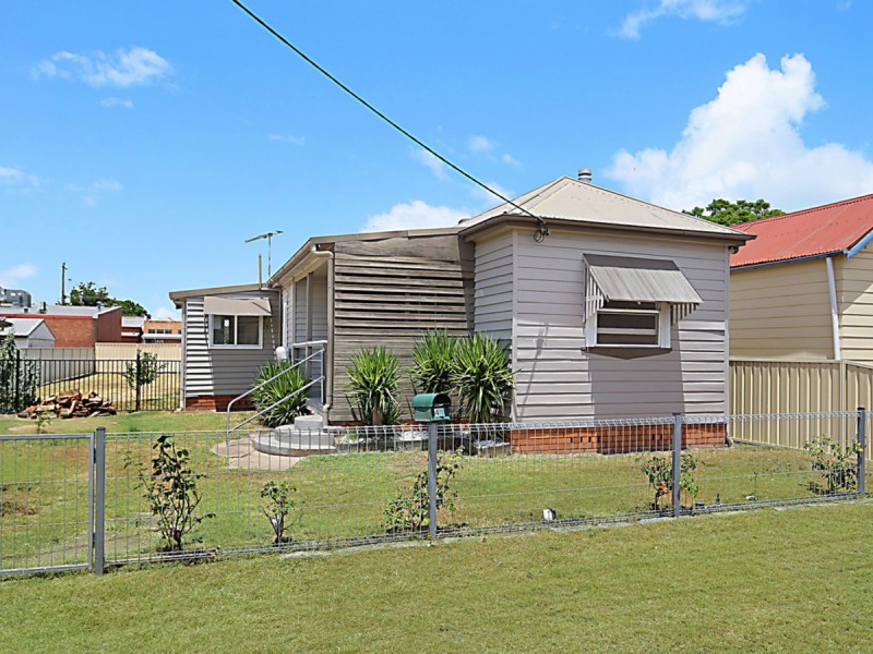 49 Shedden Street, Cessnock NSW 2325