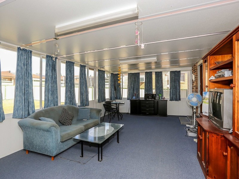 33 Mavis Street, Cessnock NSW 2325