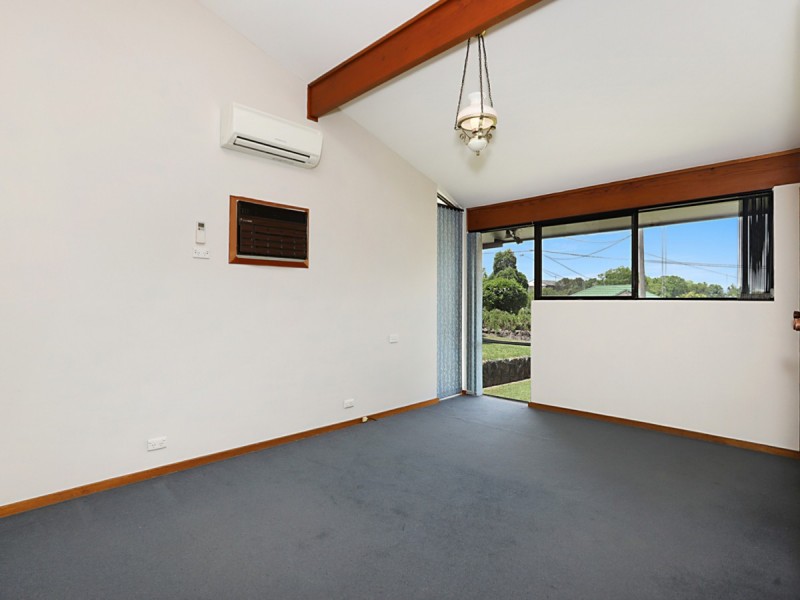 16 Cooper Street, Cessnock NSW 2325