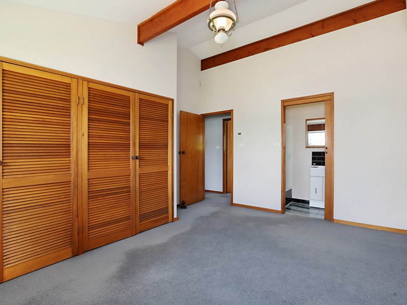 16 Cooper Street, Cessnock NSW 2325