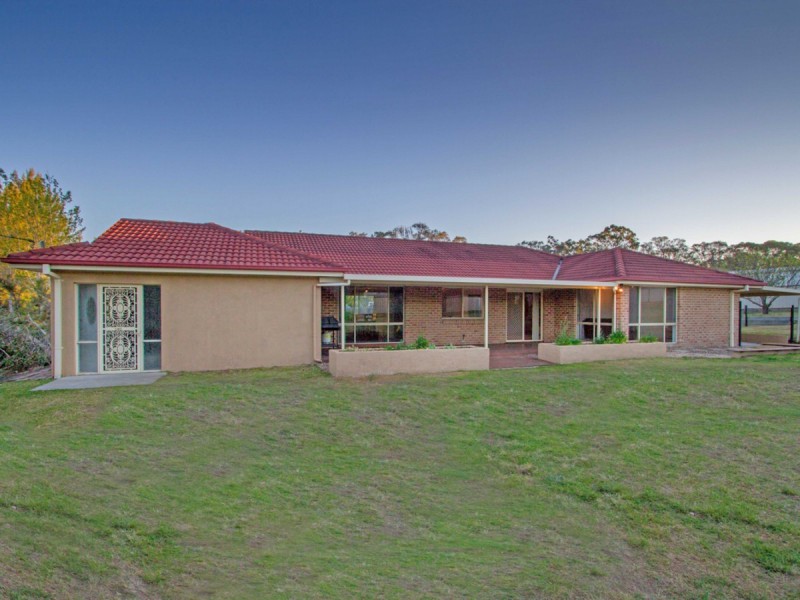 185 Wine Country Drive, Nulkaba NSW 2325