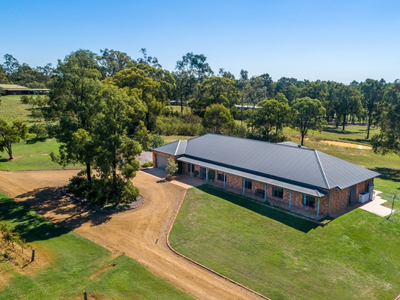 160 Londons Road, Lovedale NSW 2325
