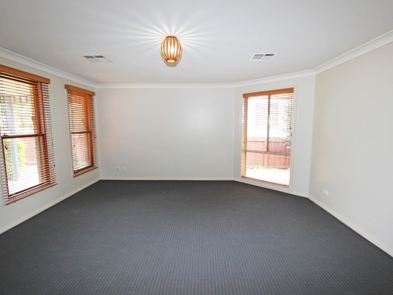 84 Church Street, Cessnock NSW 2325