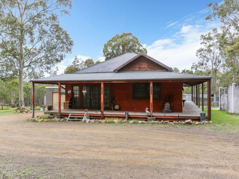43 Pelton Road, Quorrobolong NSW 2325