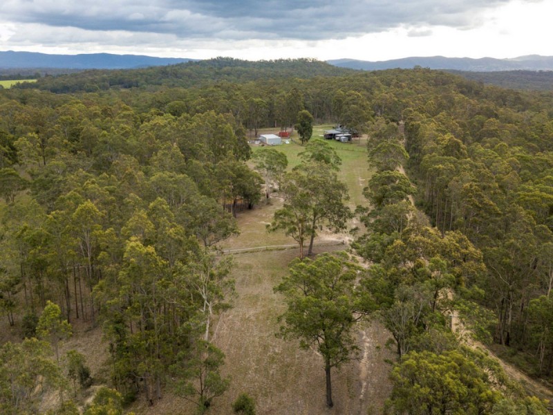43 Pelton Road, Quorrobolong NSW 2325