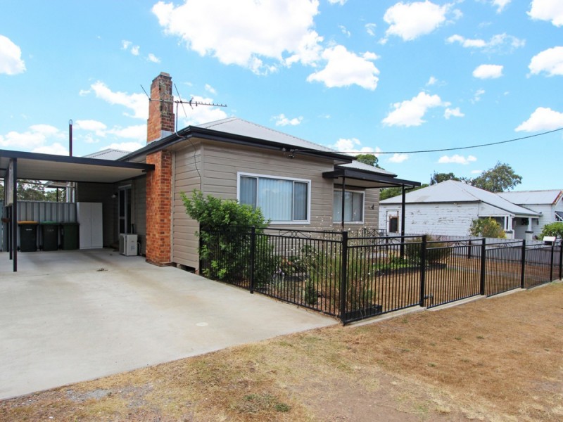 73 Armidale Street, Abermain NSW 2326