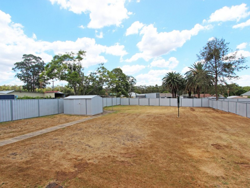 73 Armidale Street, Abermain NSW 2326