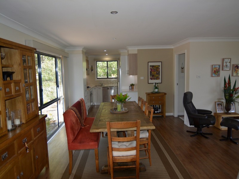 169 Talga Road, Lovedale NSW 2325