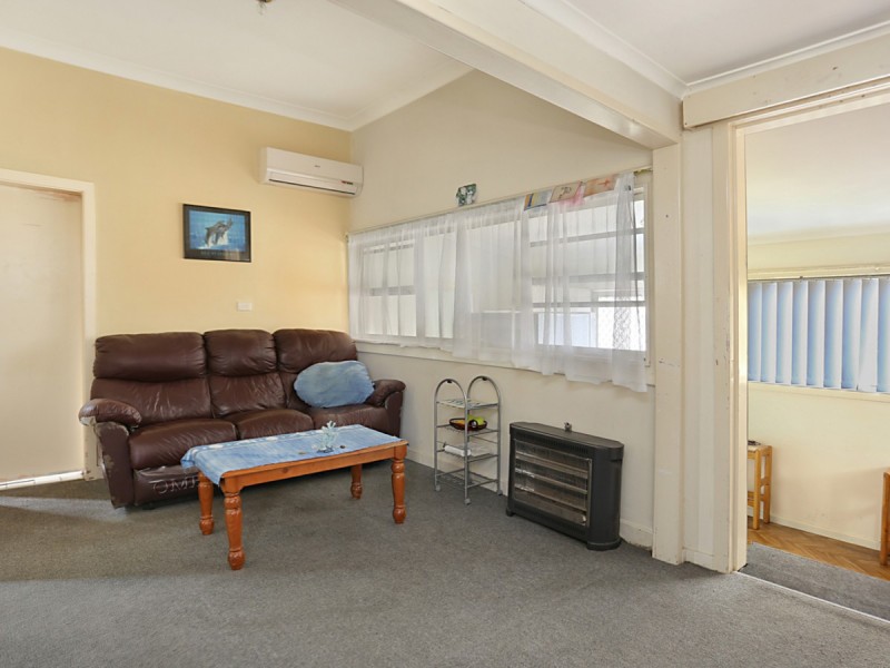 2 Colliery Street, Aberdare NSW 2325