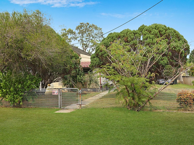 2 Colliery Street, Aberdare NSW 2325