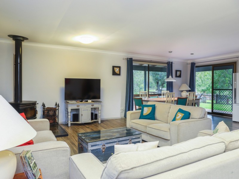 95 Q4 Private Access Road, Ellalong NSW 2325