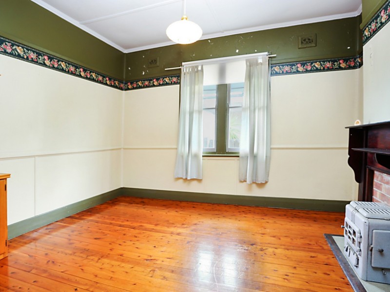 67 Desmond Street, Cessnock NSW 2325