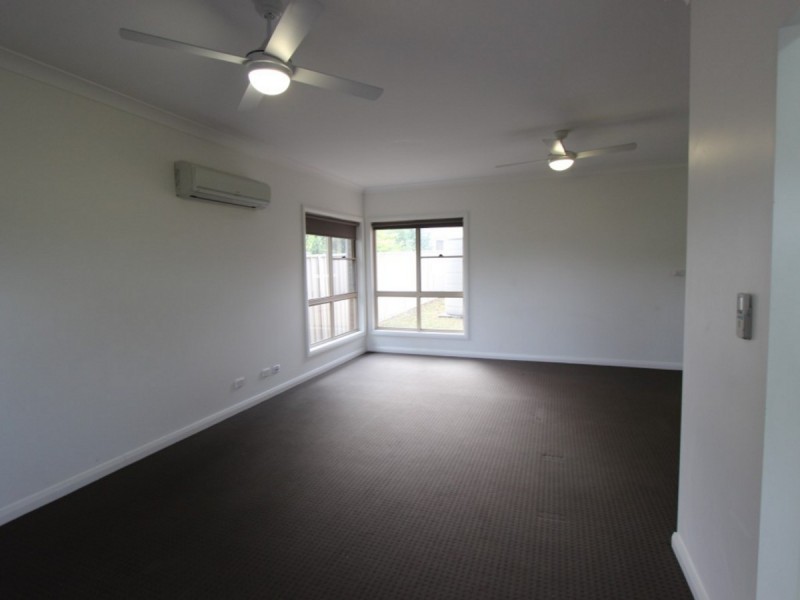 1/18 Dowlan Lane, Cessnock NSW 2325
