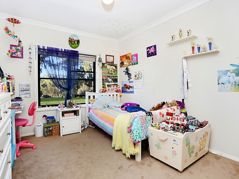 60 Blackburn Close, Lovedale NSW 2325