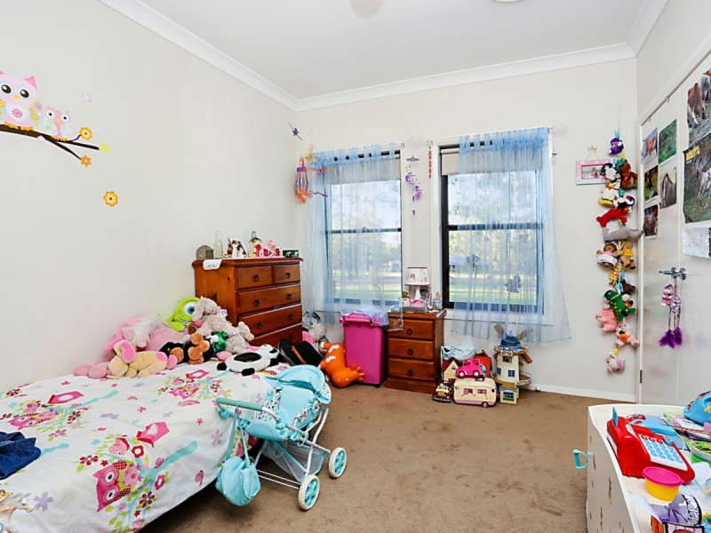 60 Blackburn Close, Lovedale NSW 2325