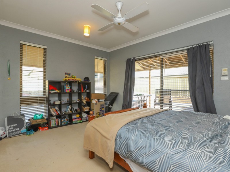 12 Reid Street, North Rothbury NSW 2335