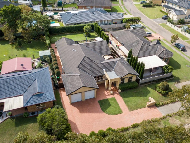 1 Semillon Grove, Cessnock NSW 2325